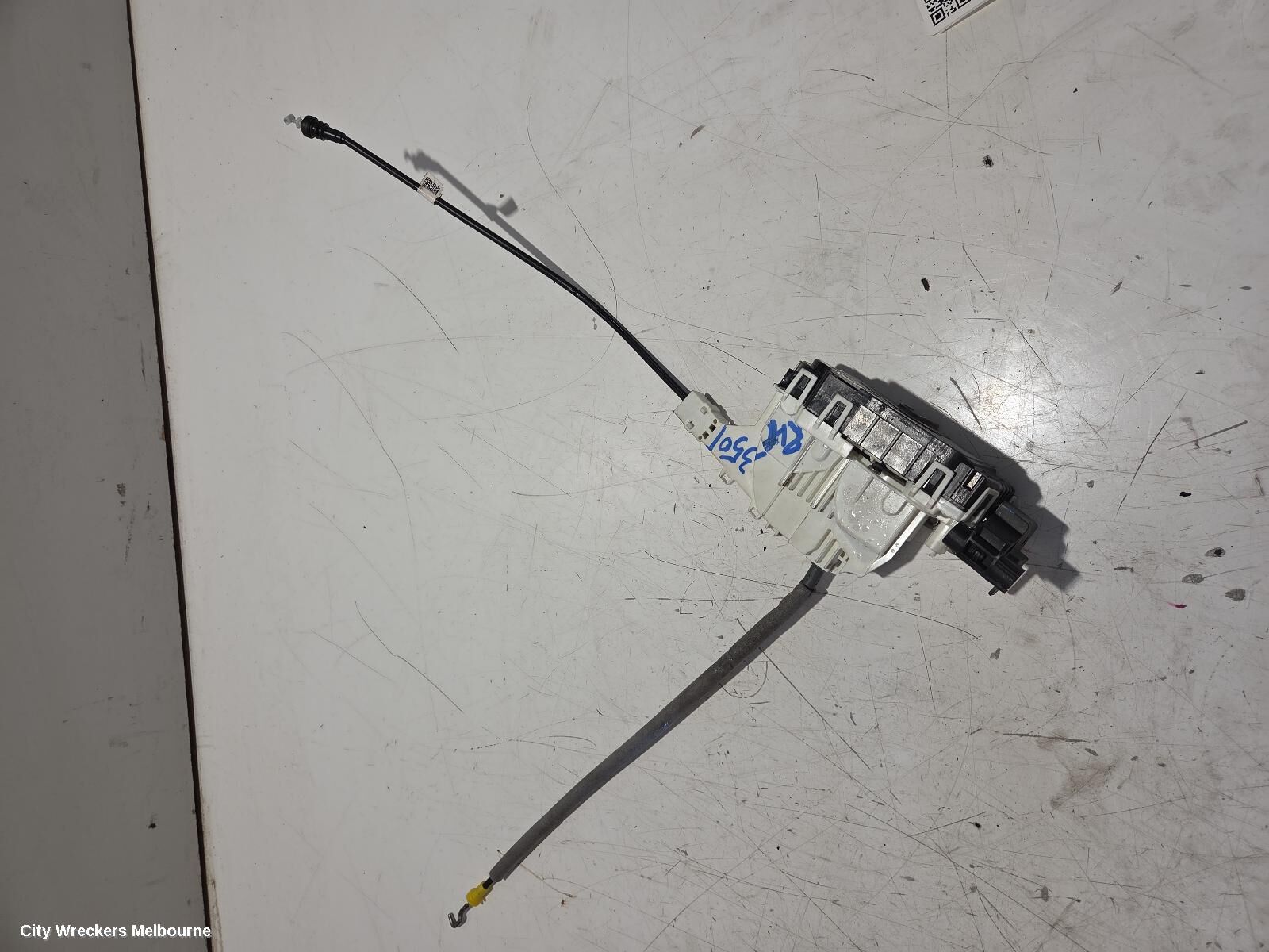 MERCEDES SPRINTER 2023 Door/Boot/Gate Lock, VS30, RIGHT FRONT DOOR LOCK, 05/18-