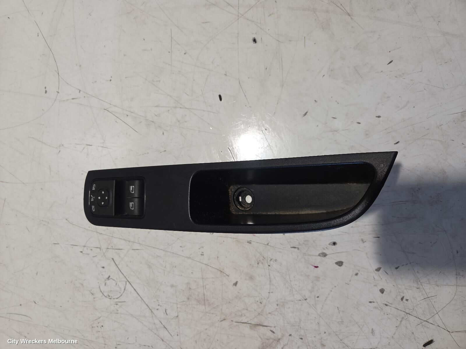 MERCEDES SPRINTER 2023 Pwr Dr Wind Switch