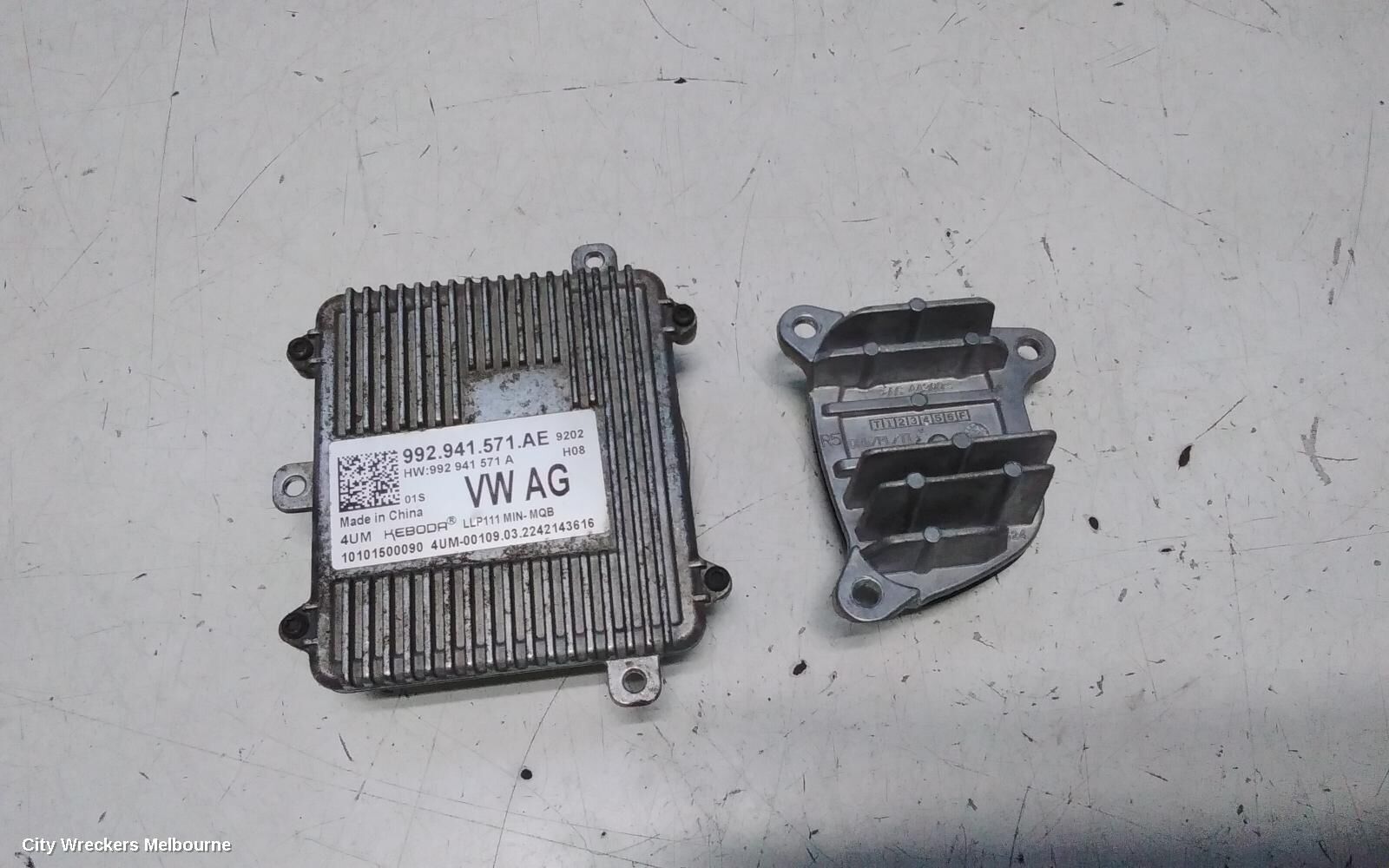 VOLKSWAGEN GOLF 2022 Right Headlamp
