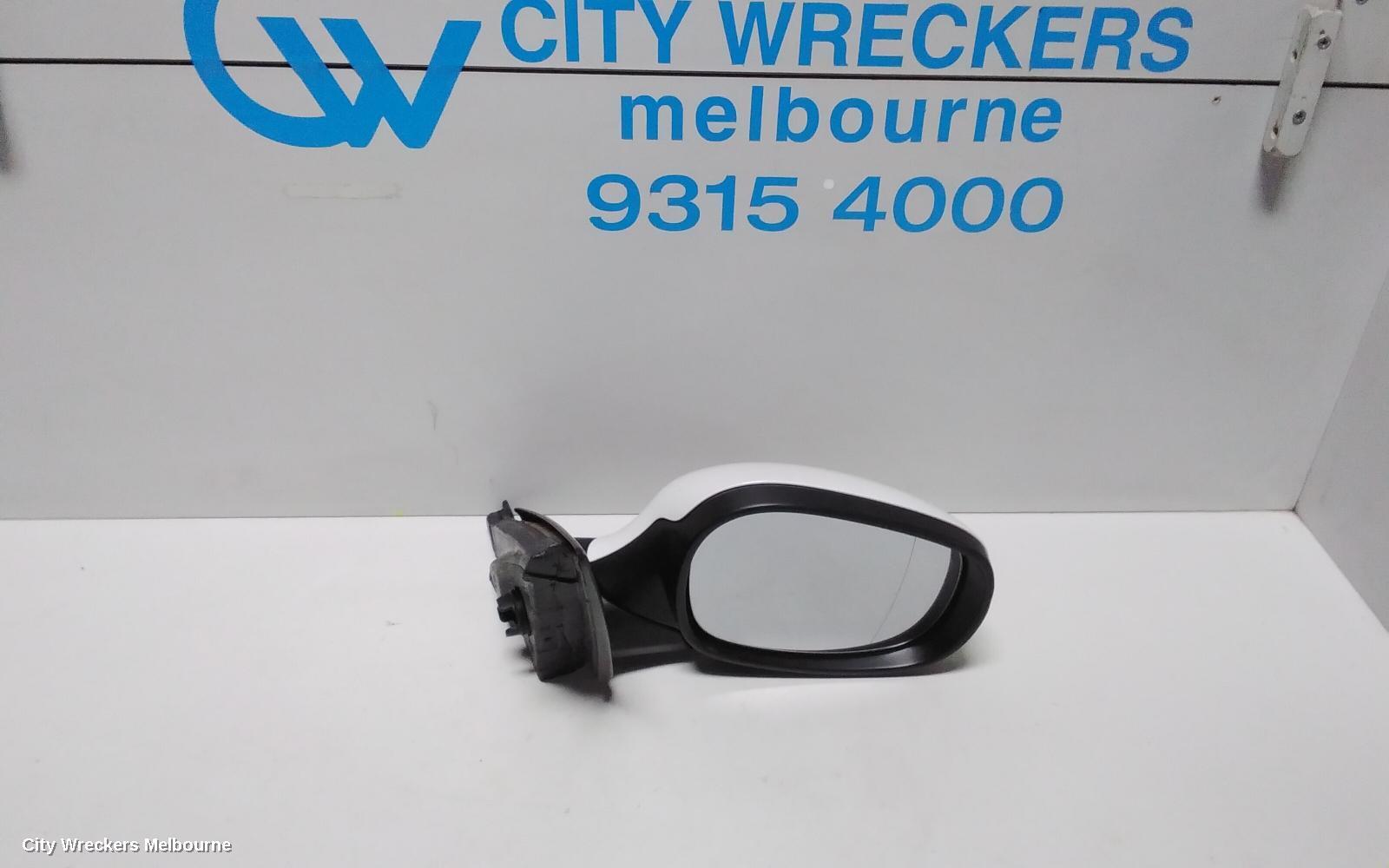 BMW 3 SERIES 2011 Right Door Mirror