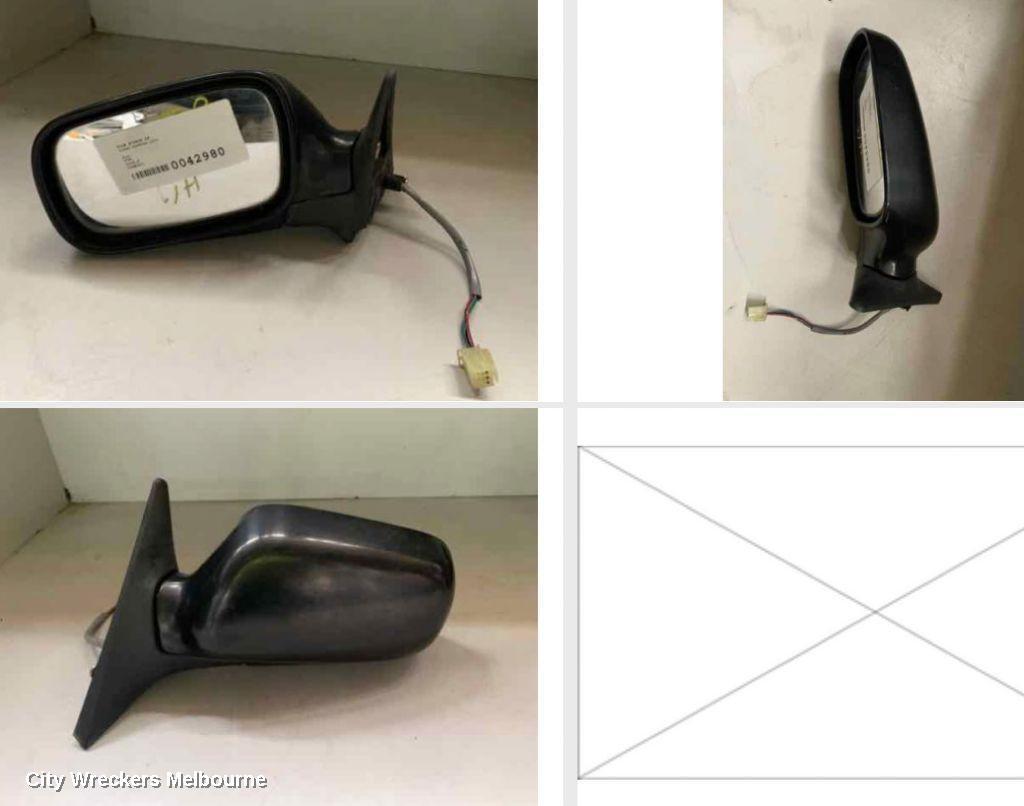 SUBARU FORESTER 2000 Left Door Mirror