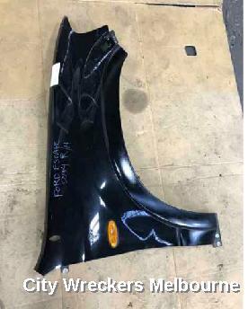 FORD ESCAPE 2004 Right Guard