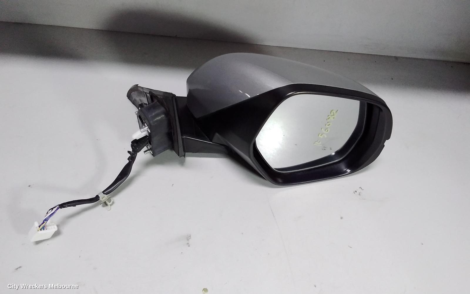 HONDA HRV 2015 Right Door Mirror