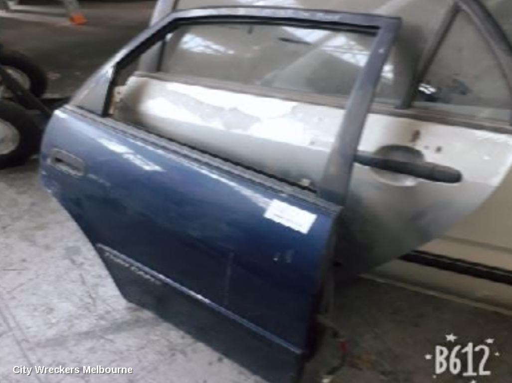 TOYOTA COROLLA 2000 RIGHT_REAR_DOOR_SLIDING