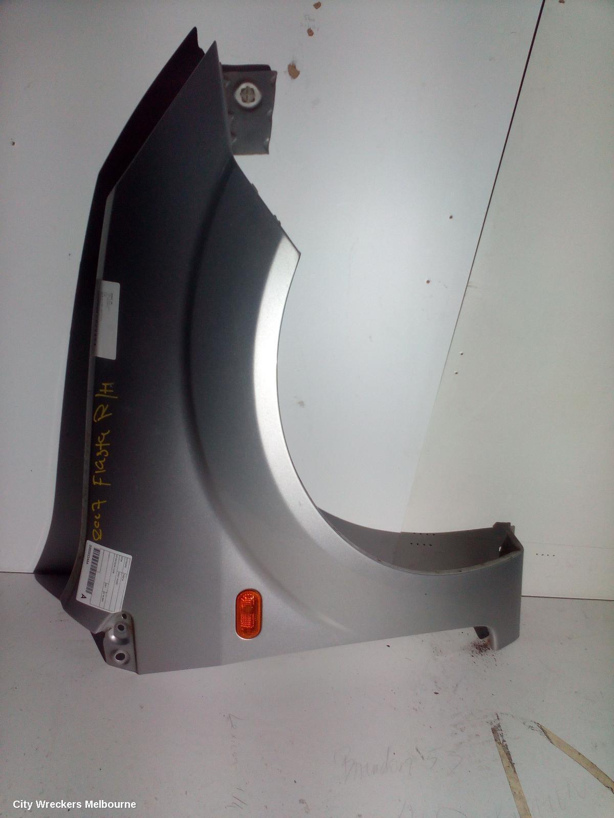 FORD FIESTA 2007 Right Guard