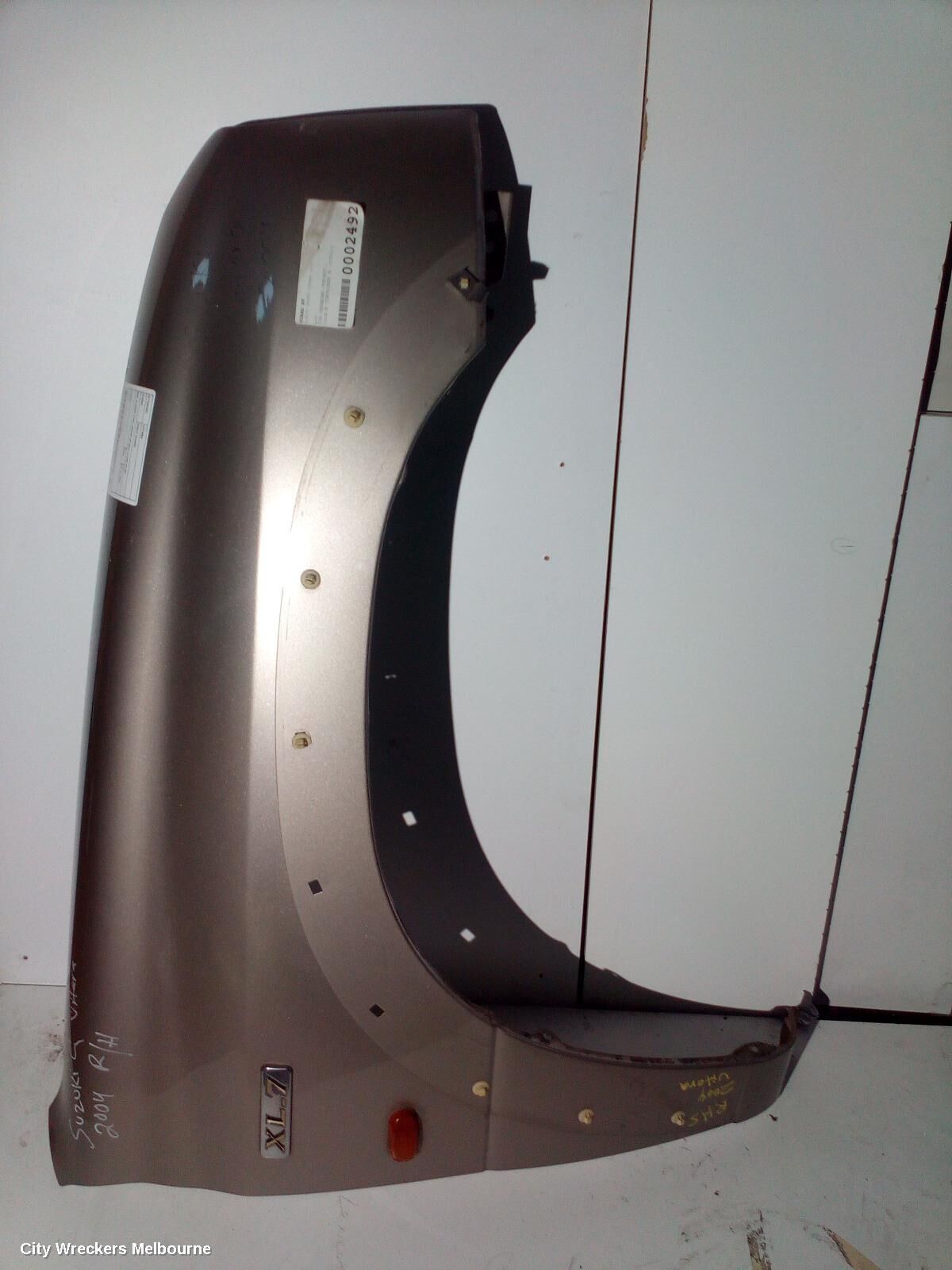 SUZUKI VITARA 2004 Right Guard