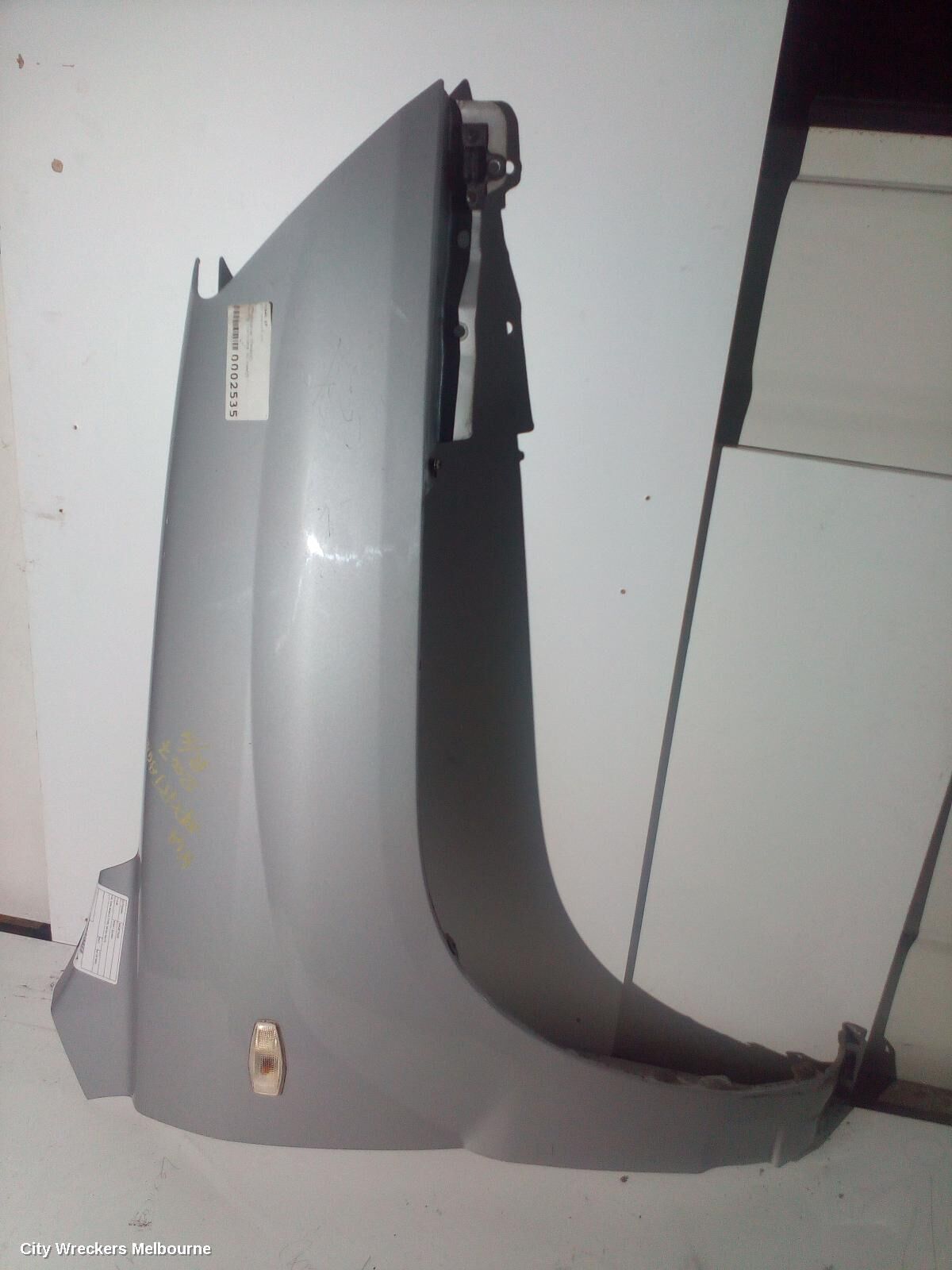 KIA SPORTAGE 2007 Right Guard