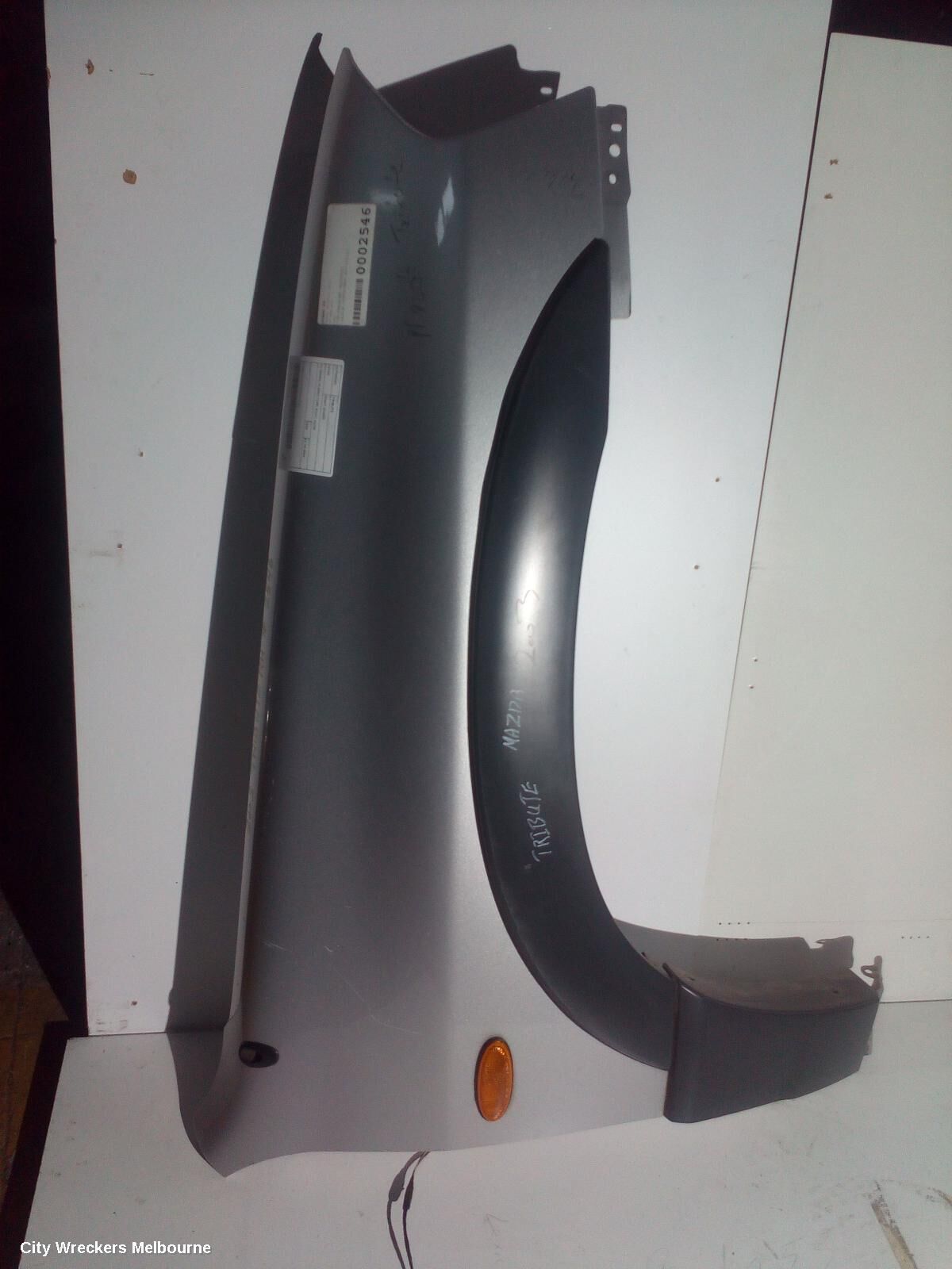 MAZDA TRIBUTE 2003 Right Guard