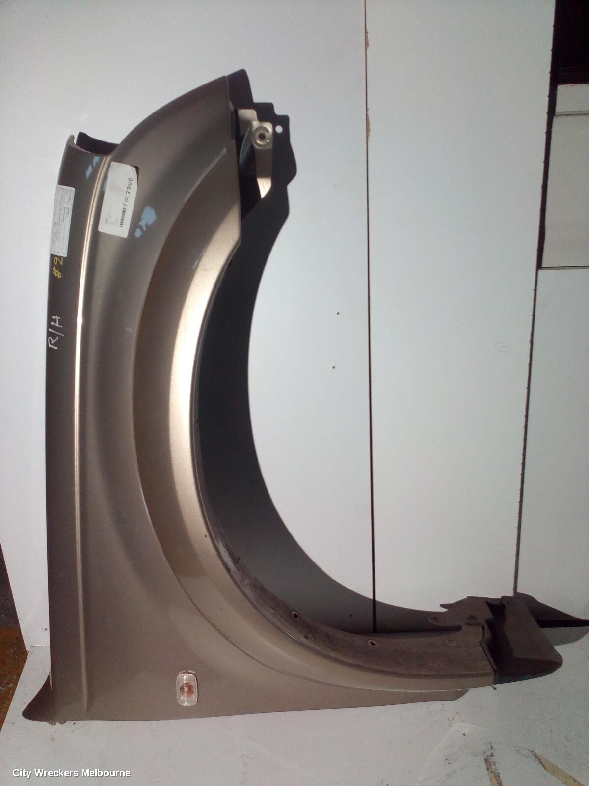 HOLDEN RODEO 2004 Right Guard