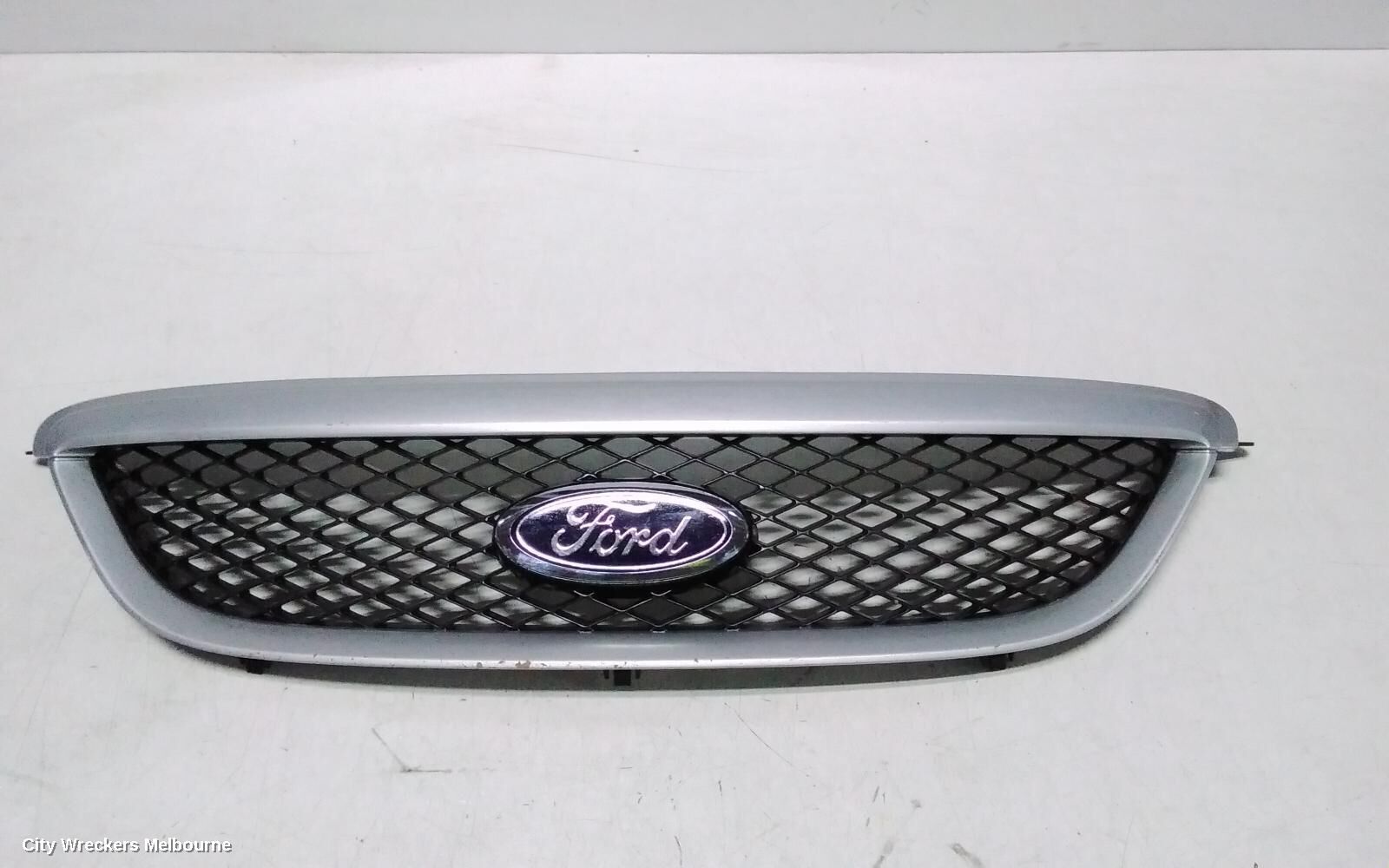 FORD FALCON 2004 Grille
