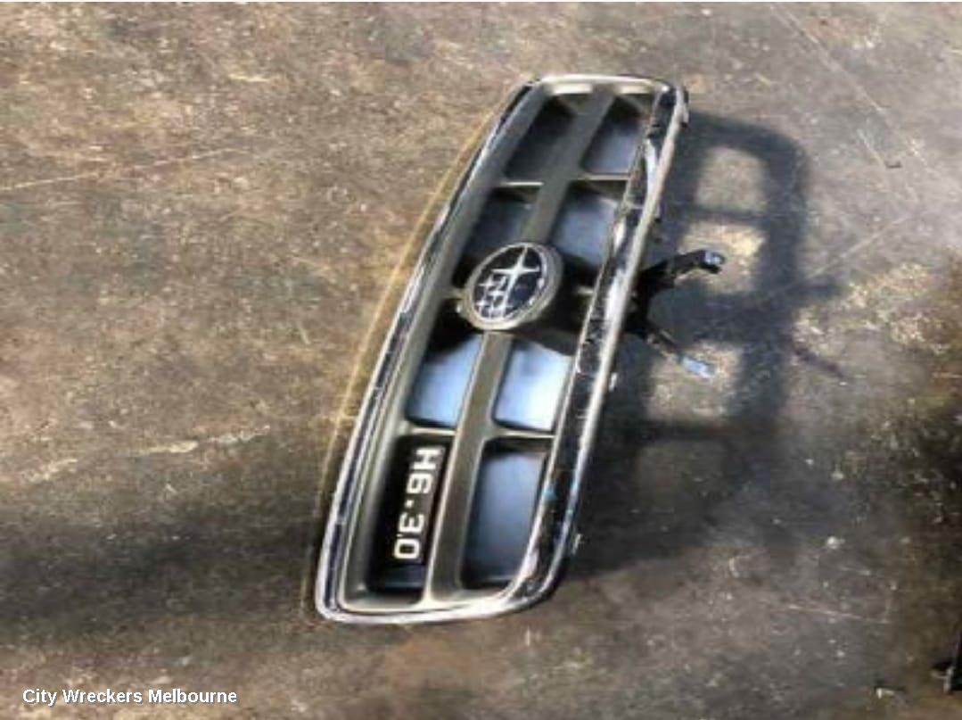 SUBARU OUTBACK 2003 Grille