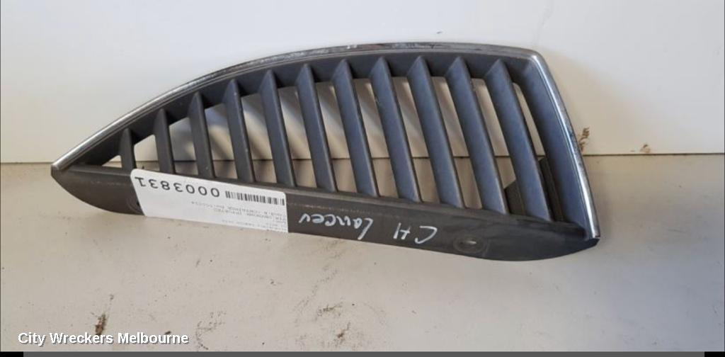 MITSUBISHI LANCER 2006 Grille