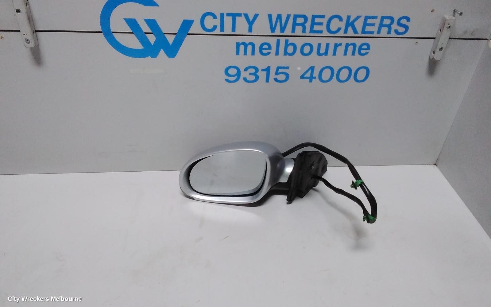 VOLKSWAGEN JETTA 2006 Left Door Mirror