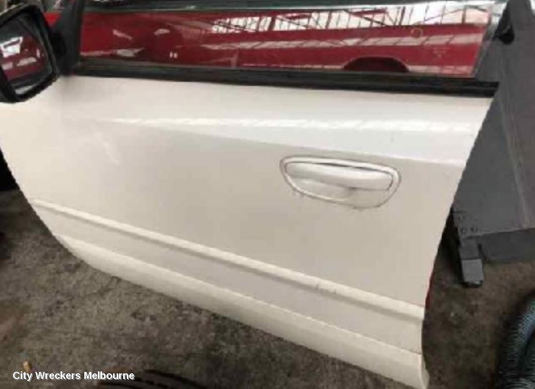 SUBARU OUTBACK 2006 Left Front Door