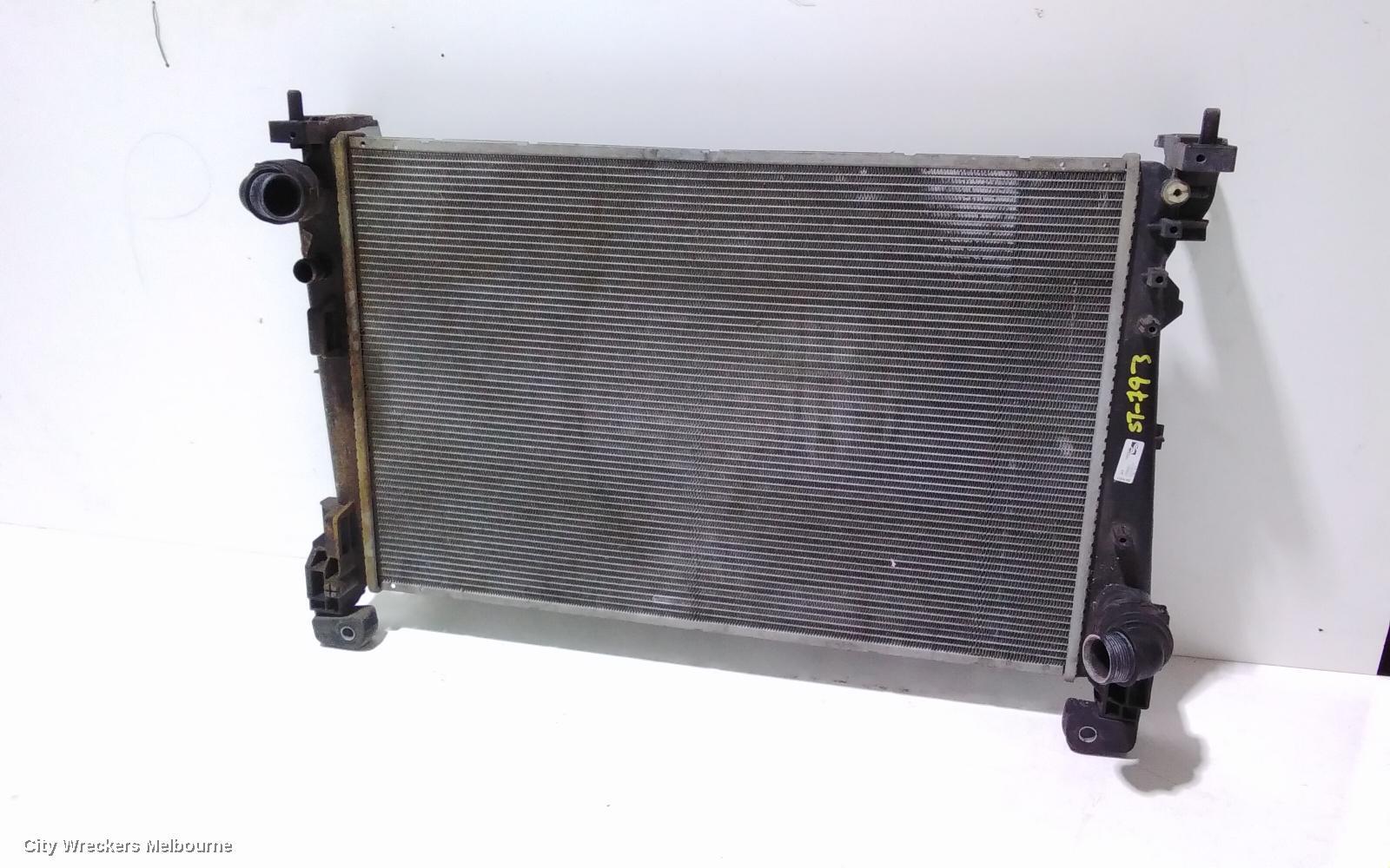 FIAT PUNTO 2007 Radiator