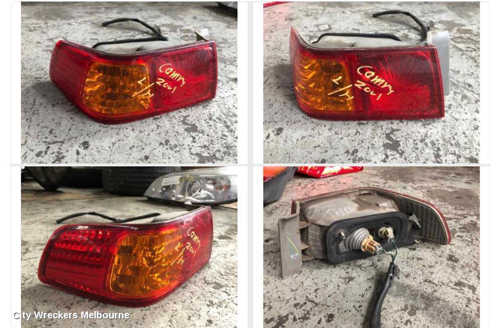 TOYOTA CAMRY 2001 Left Taillight