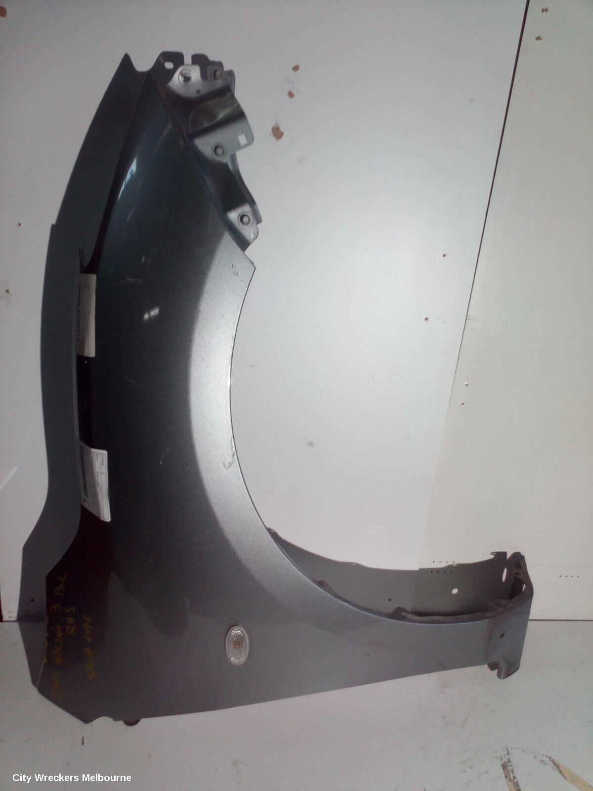 MAZDA 3 2009 Right Guard