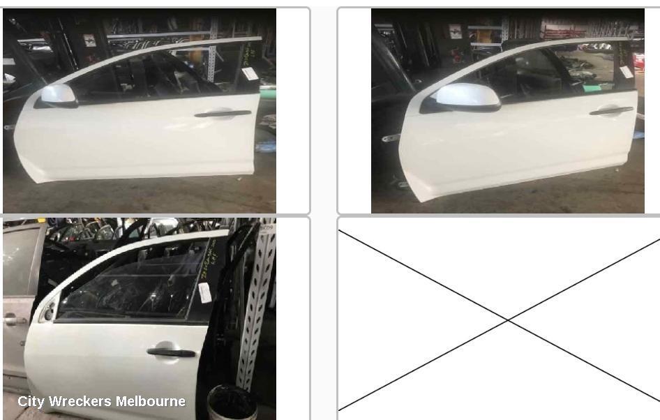 MITSUBISHI OUTLANDER 2010 Left Front Door