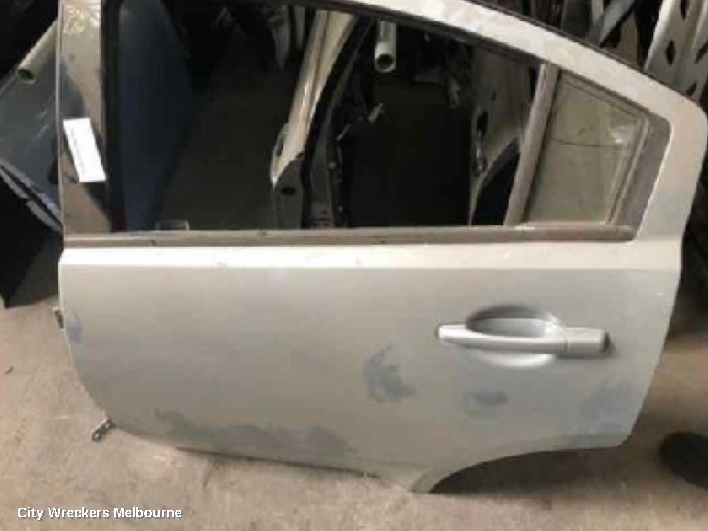 MITSUBISHI 380 2007 Left Rear Door/Sliding