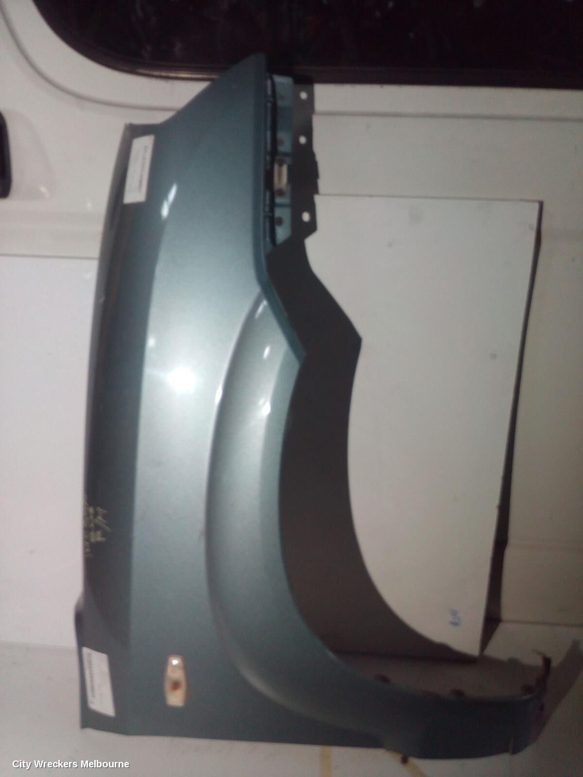 HYUNDAI TUCSON 2006 Right Guard