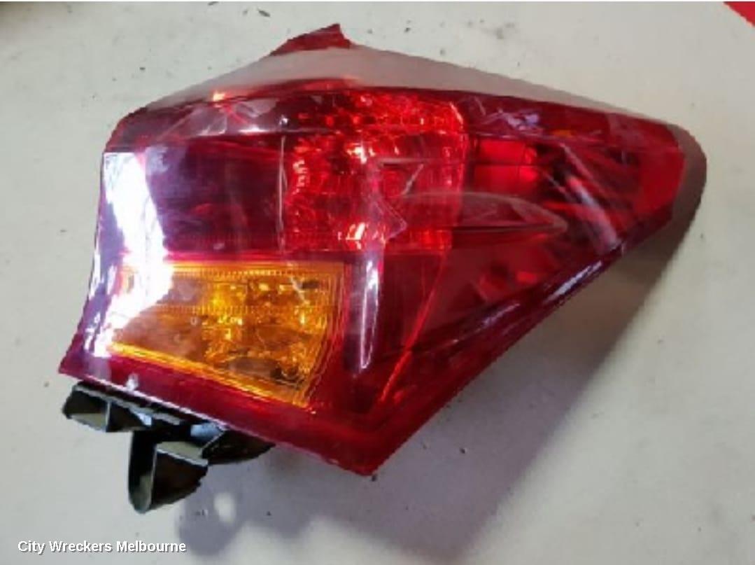 TOYOTA COROLLA 2012 Right Taillight