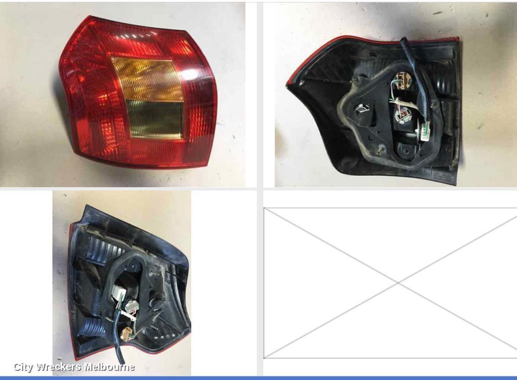 TOYOTA COROLLA 2003 Left Taillight