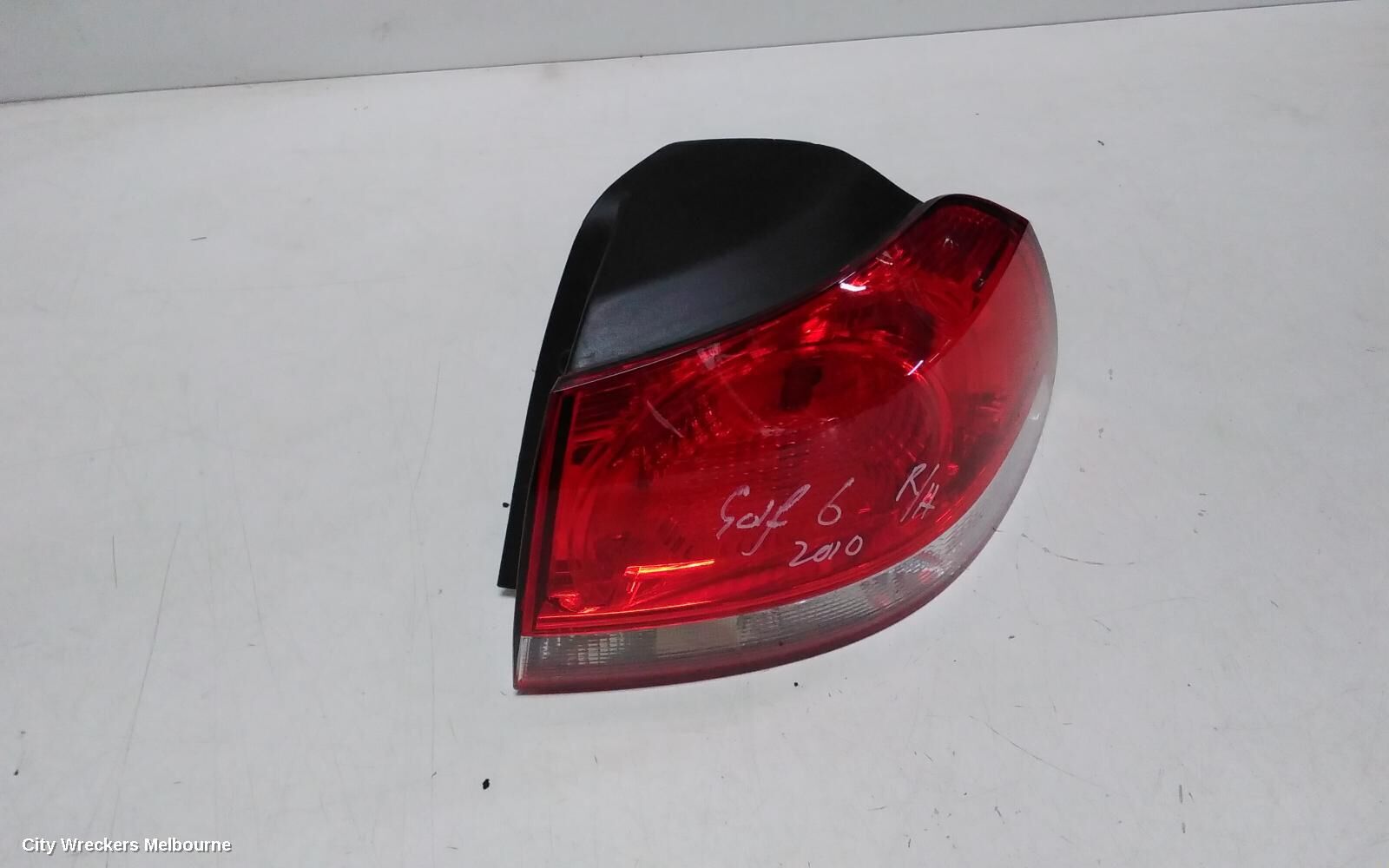 VOLKSWAGEN GOLF 2009 Right Taillight