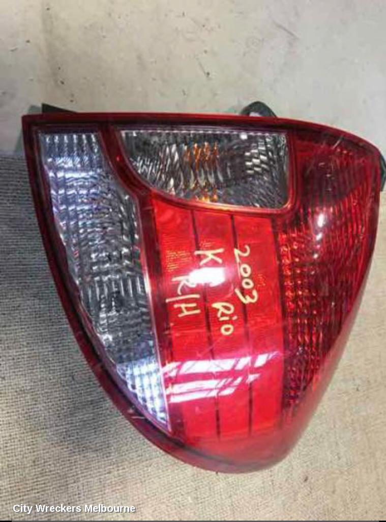 KIA RIO 2003 Right Taillight