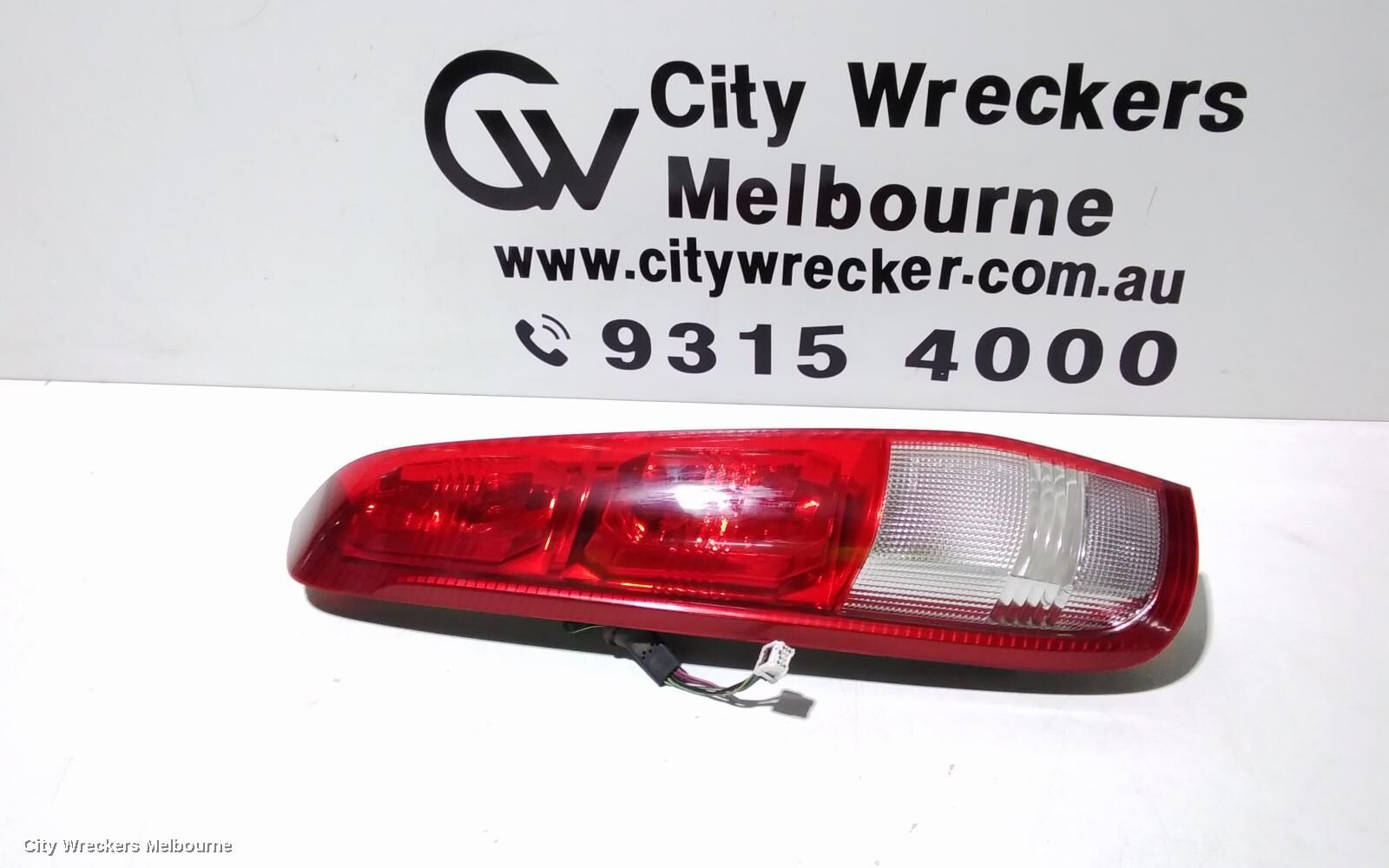 HONDA CRV 2002 Left Taillight