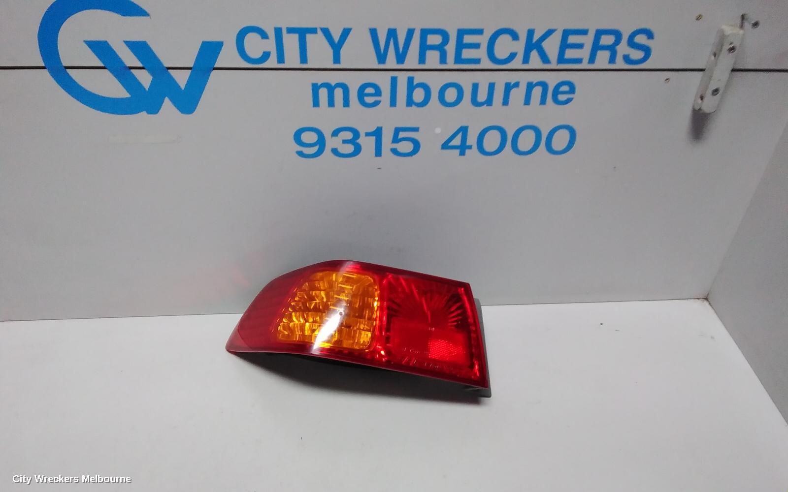 TOYOTA CAMRY 2000 Left Taillight