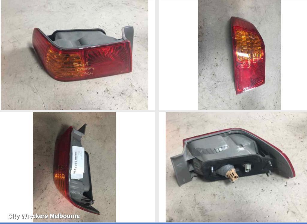 TOYOTA CAMRY 2000 Left Taillight