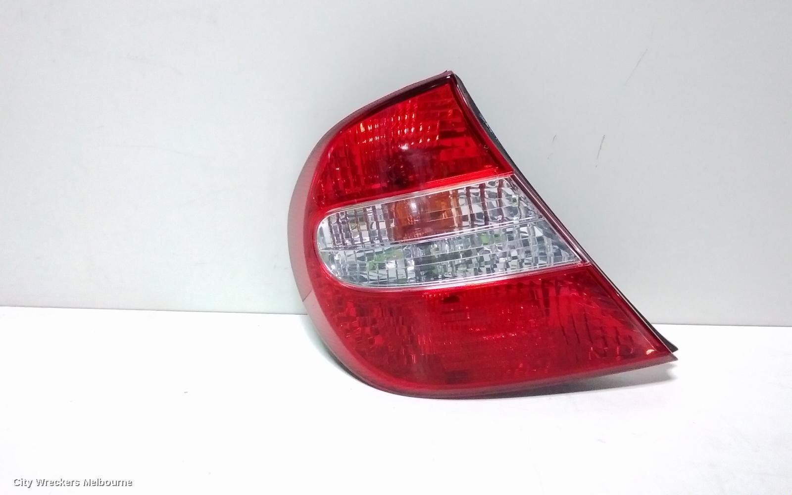 TOYOTA CAMRY 2002 Left Taillight