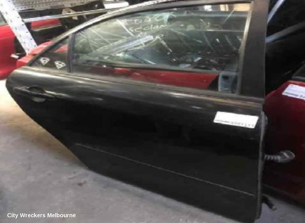 MAZDA 3 2005 RIGHT_REAR_DOOR_SLIDING