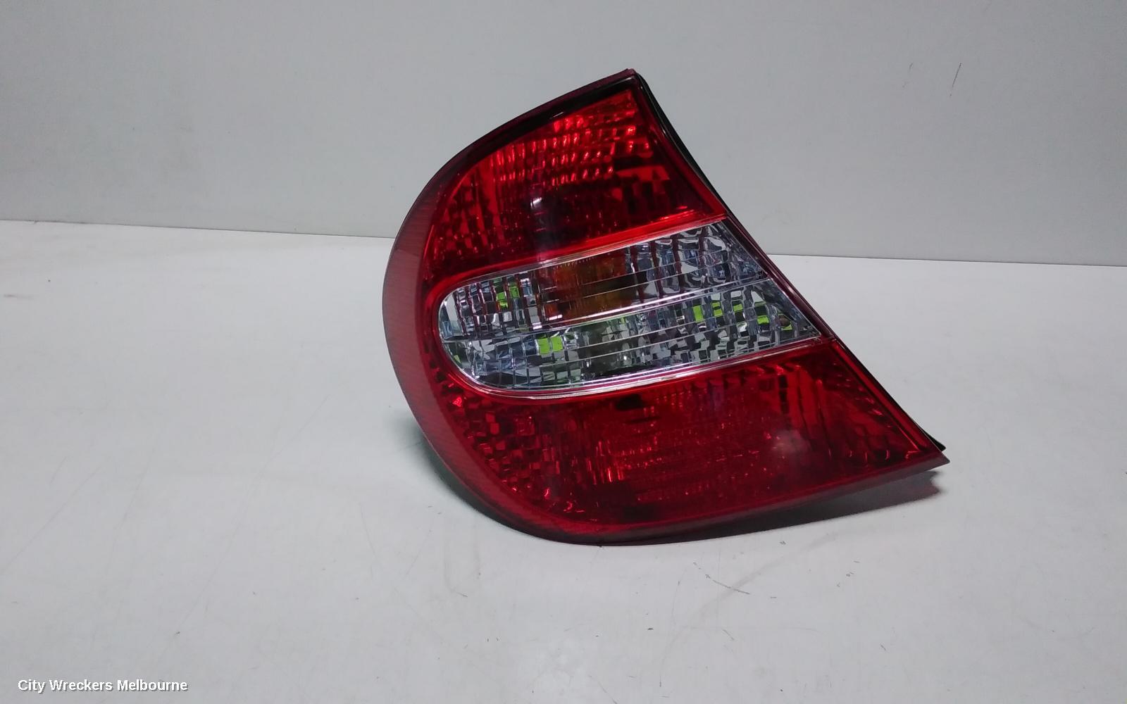 TOYOTA CAMRY 2002 Left Taillight