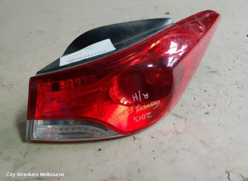 HYUNDAI ELANTRA 2013 Right Taillight