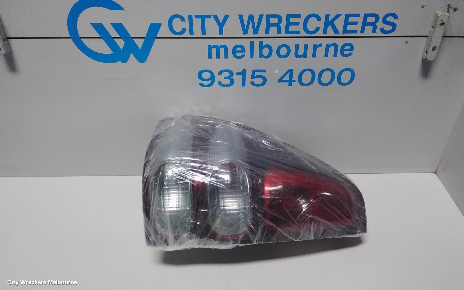 TOYOTA PRADO 2003 Left Taillight