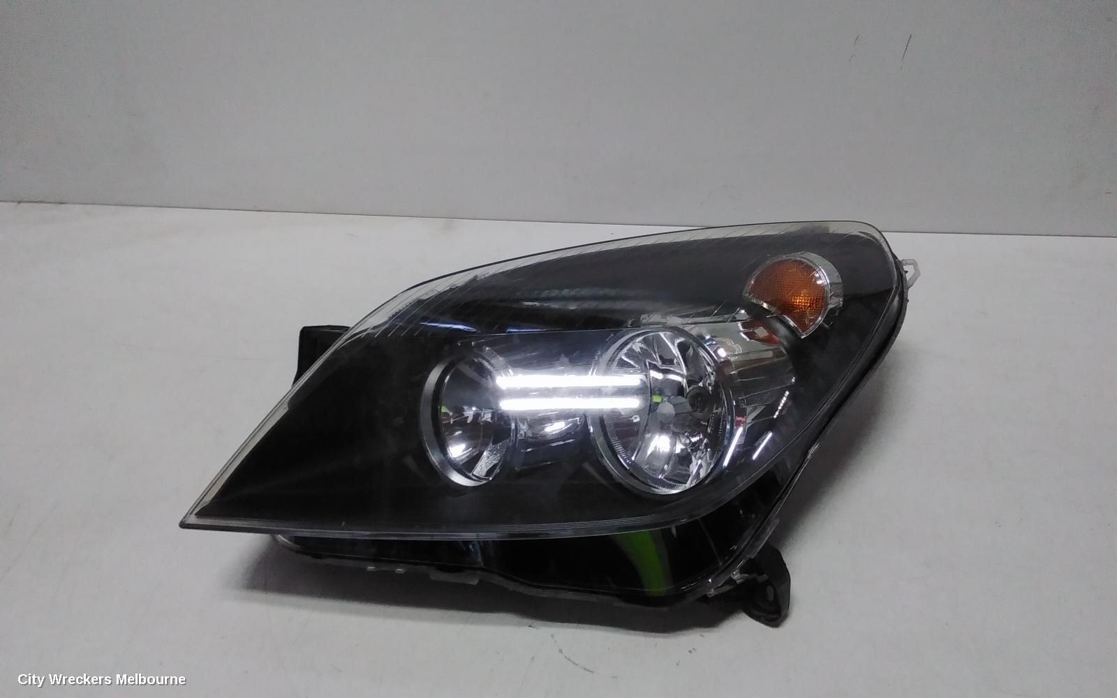 HOLDEN ASTRA 2005 Left Headlamp
