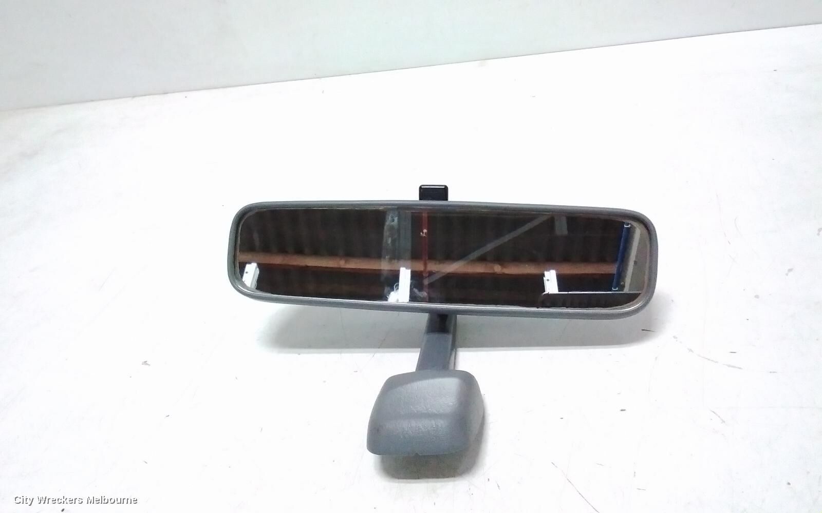 TOYOTA LANDCRUISER 2000 Interior Mirror