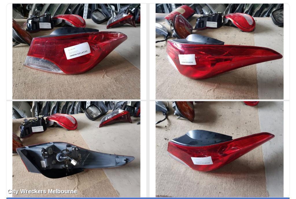 HYUNDAI ELANTRA 2012 Right Taillight