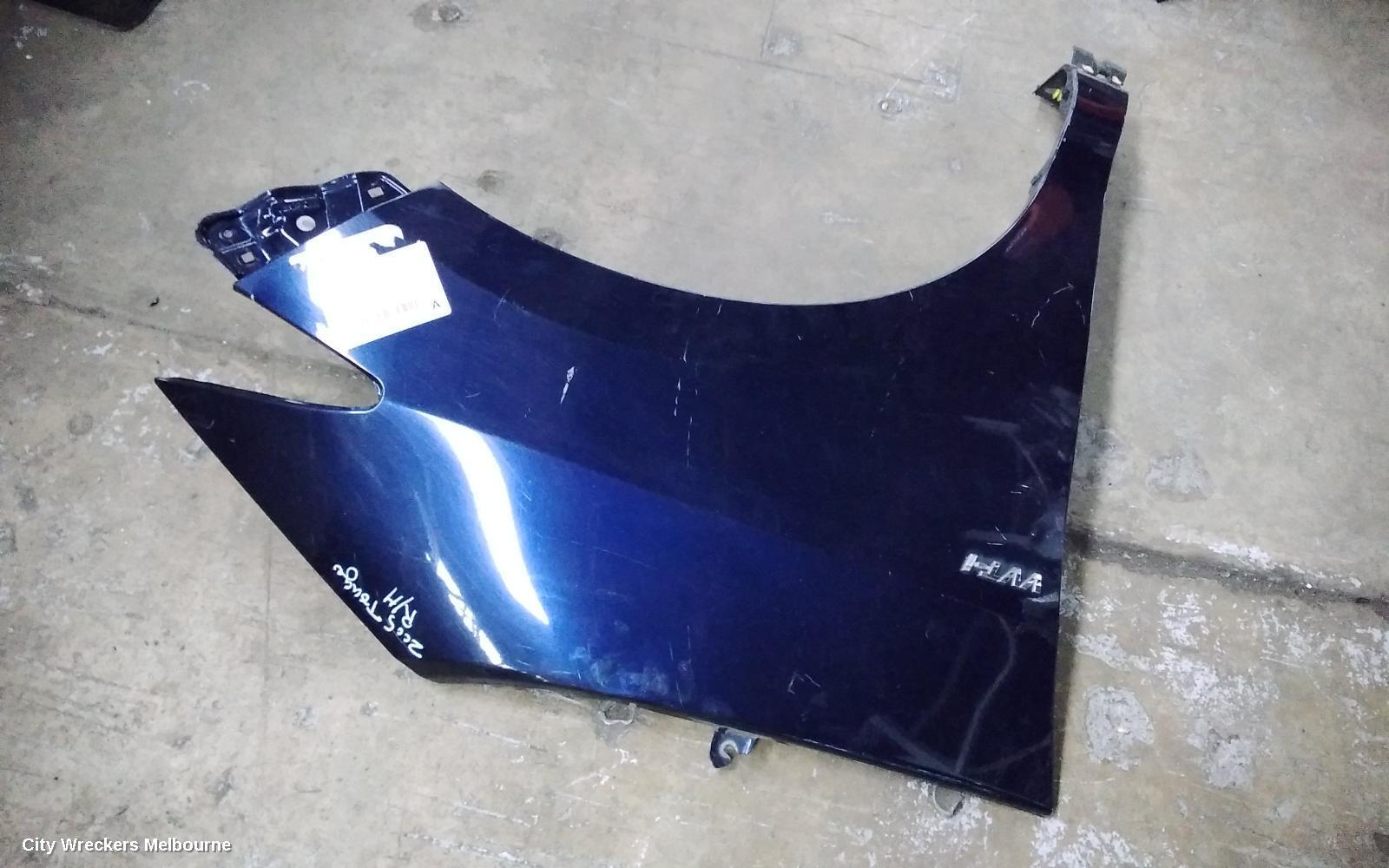 TOYOTA TARAGO 2005 Right Guard