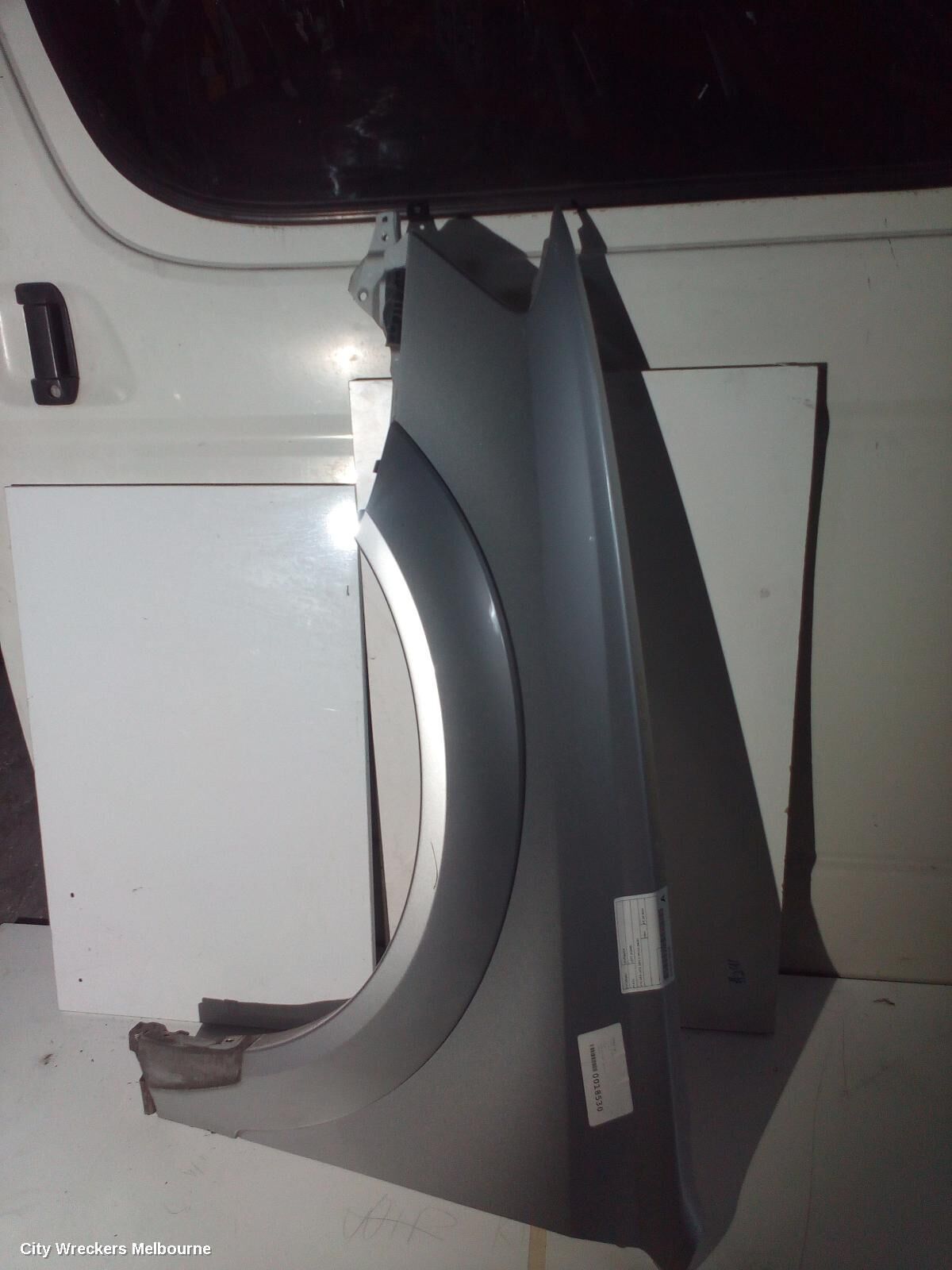 SUBARU OUTBACK 2006 Left Guard