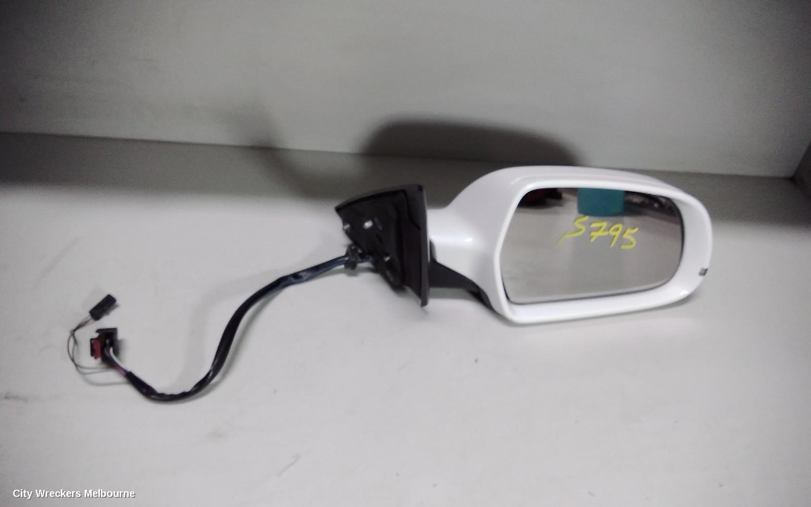 AUDI A5 2010 Right Door Mirror