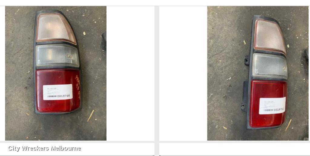 TOYOTA PRADO 1998 Right Taillight