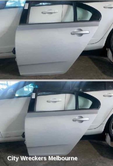 FORD FALCON 2011 Left Rear Door/Sliding