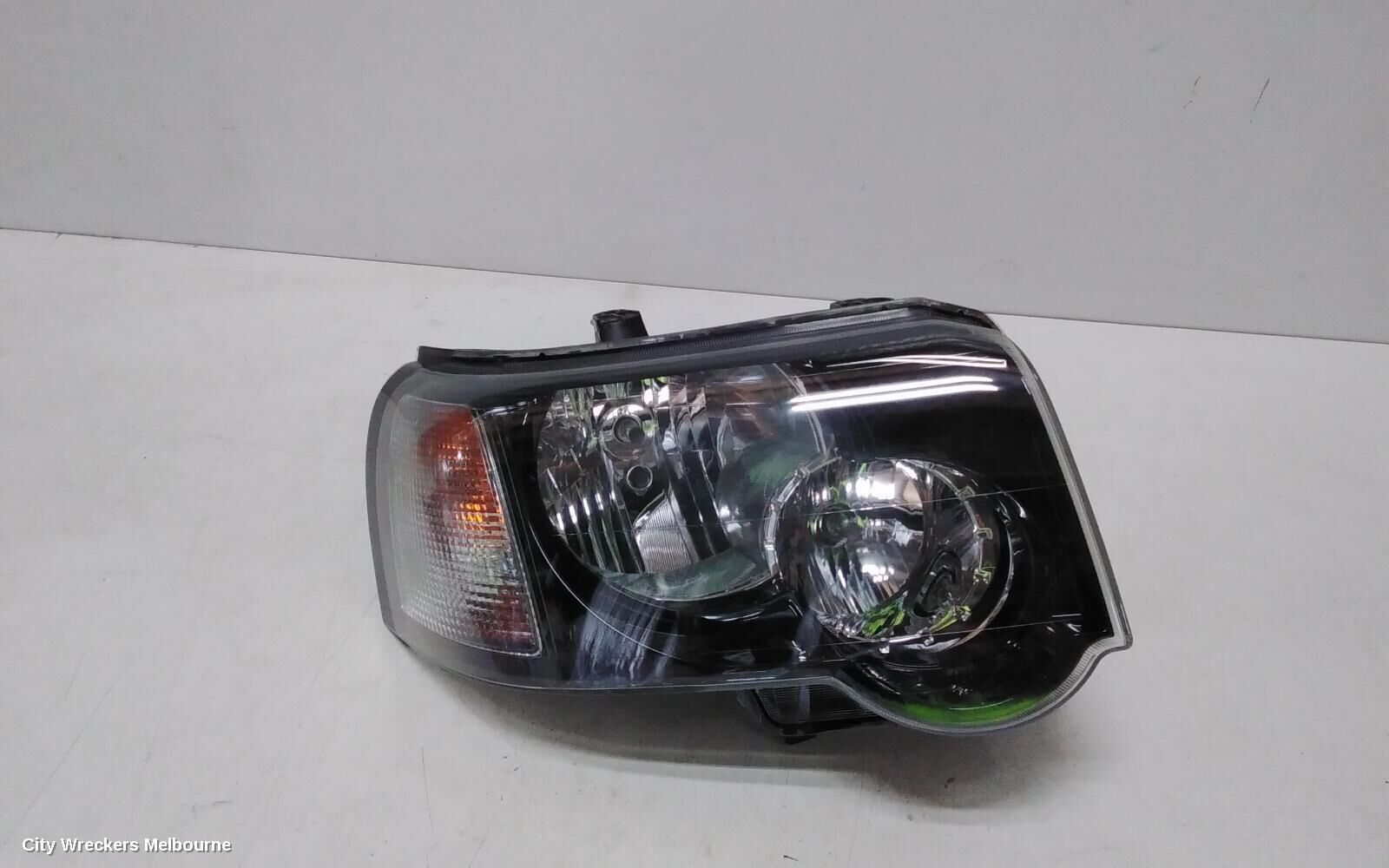 LAND ROVER FREELANDER 2006 Right Headlamp