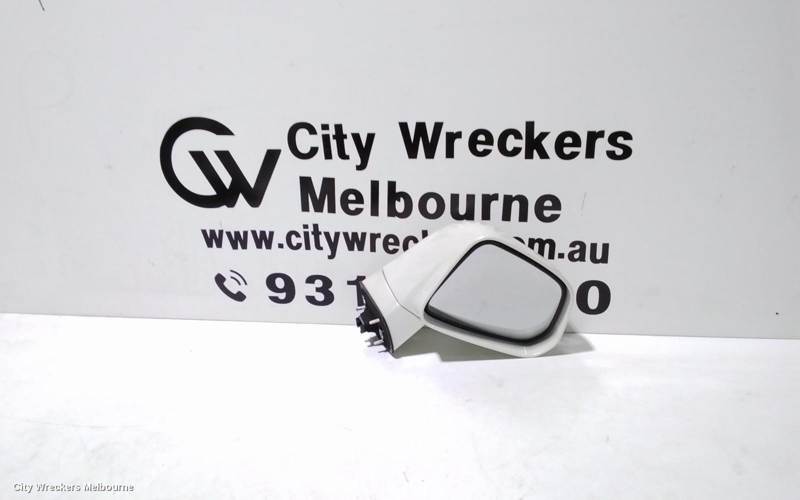 HOLDEN CAPTIVA 2012 Right Door Mirror