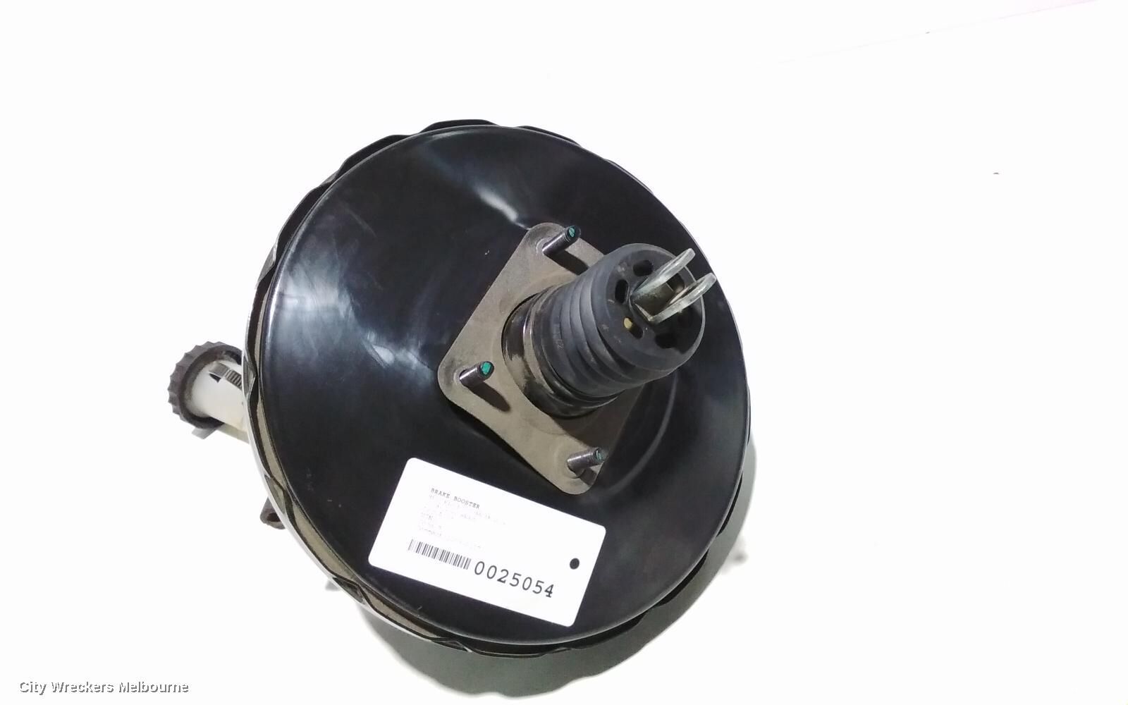 MITSUBISHI OUTLANDER 2014 Brake Booster