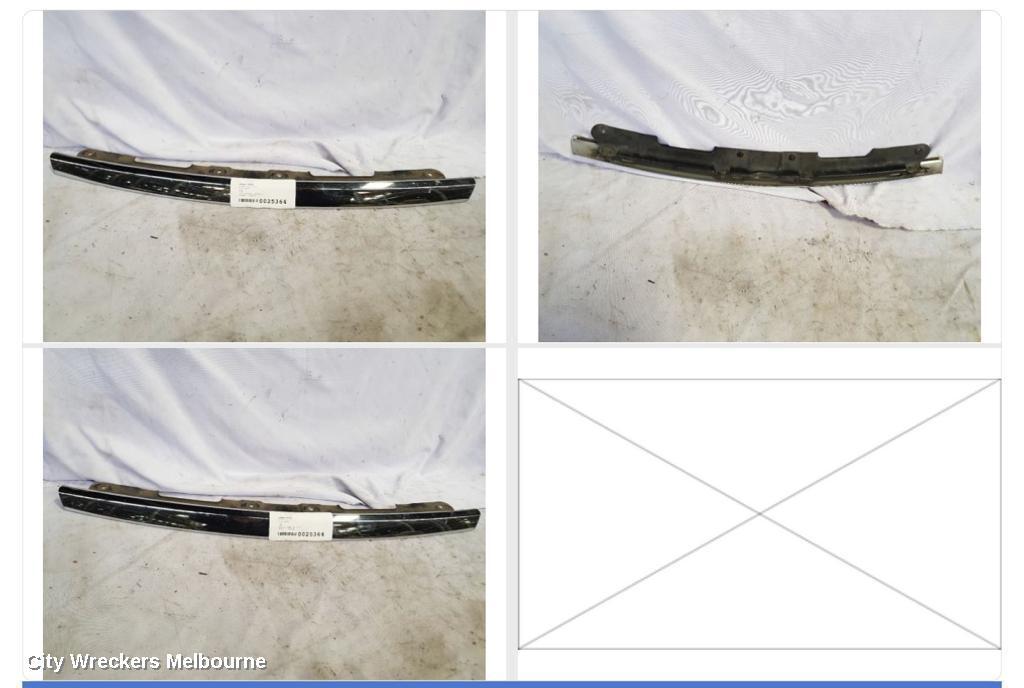 HOLDEN COMMODORE 2005 Bonnet