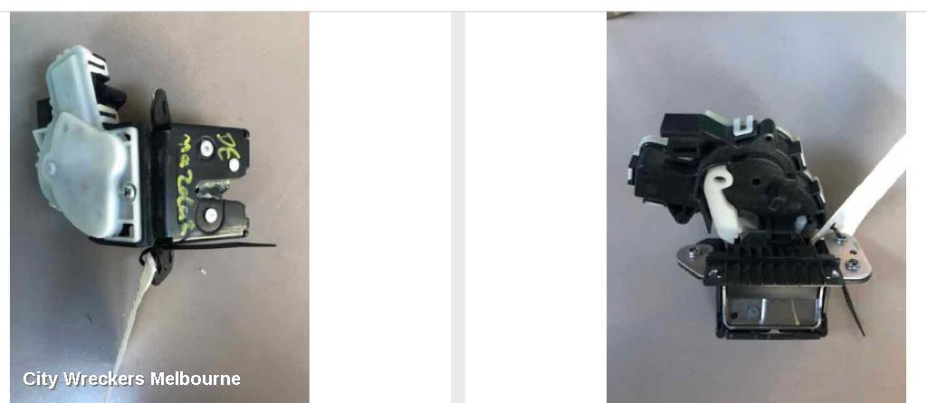 MAZDA 2 2009 Door/Boot/Gate Lock