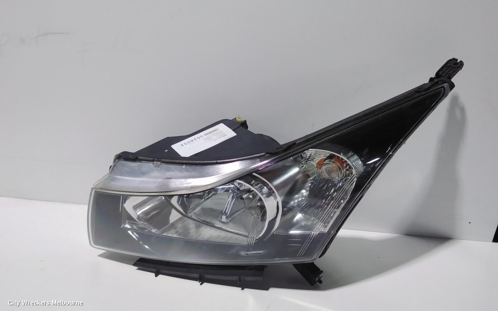 HOLDEN CRUZE 2010 Left Headlamp
